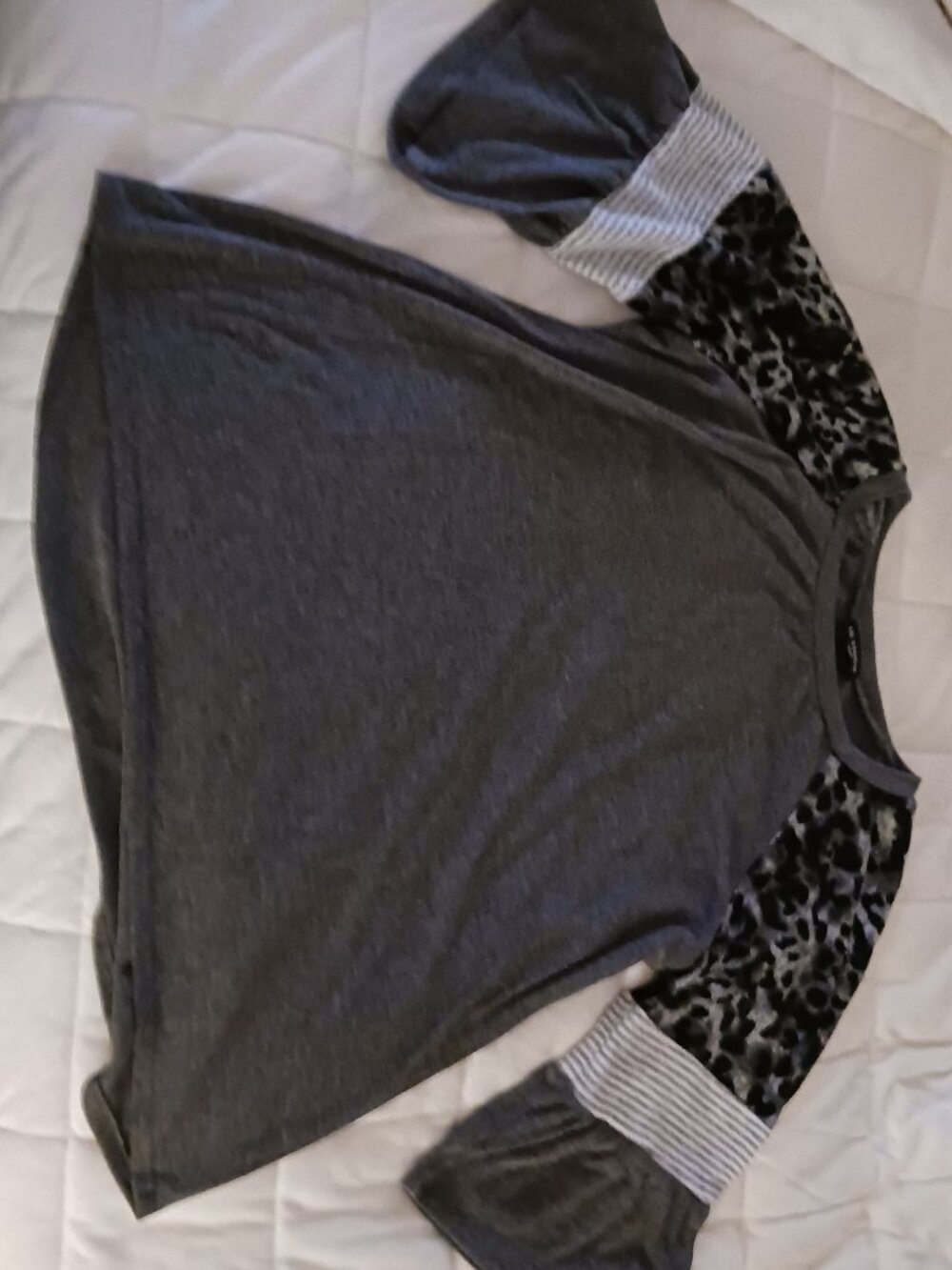 Soft and Trendy Top Size 2x